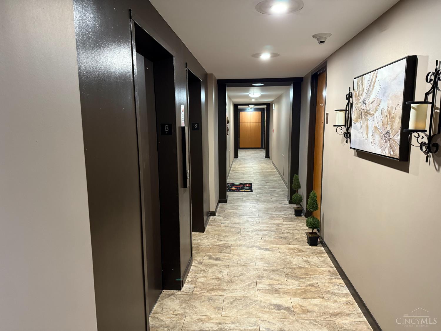 810 Matson Place 807