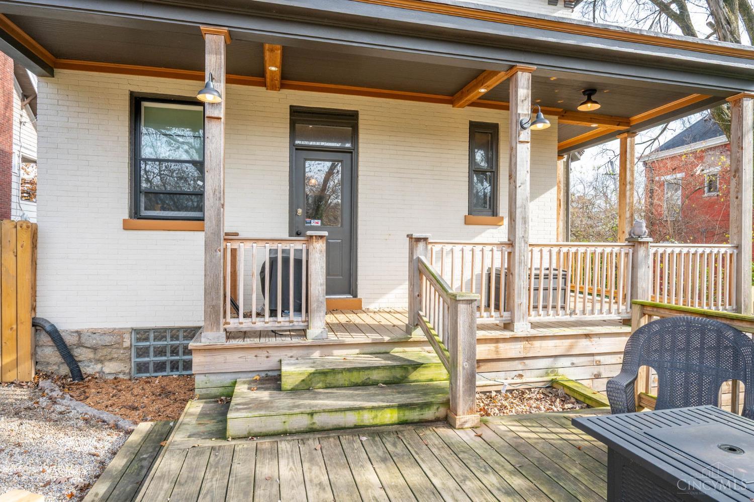 407 Purcell Avenue