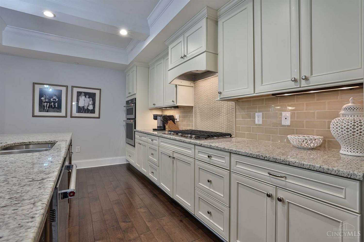 9506 Park Manor Boulevard 104