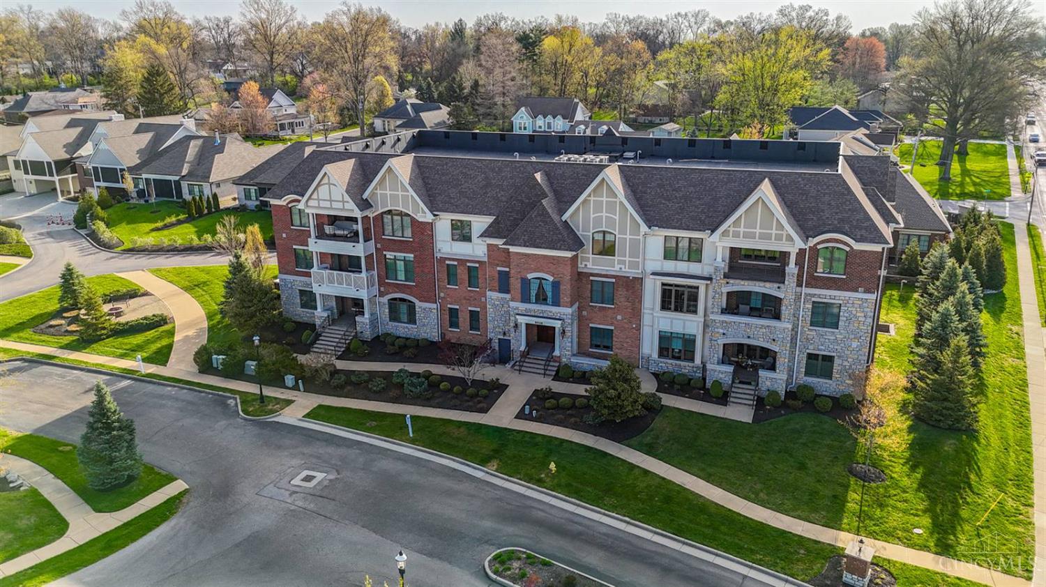 9506 Park Manor Boulevard 104