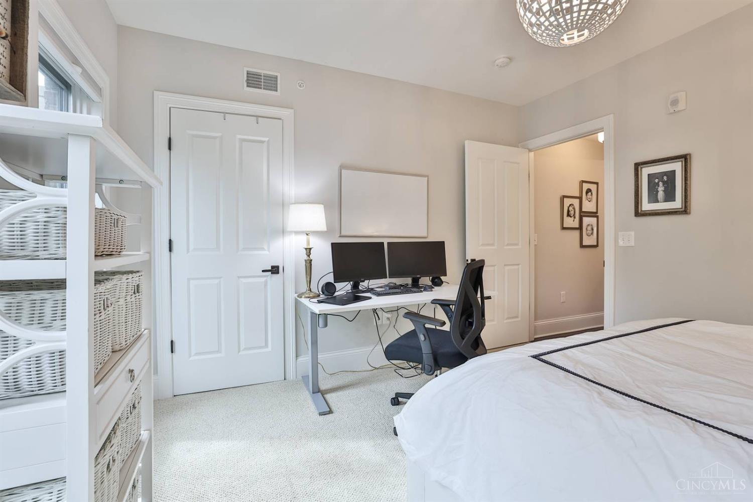 9506 Park Manor Boulevard 104