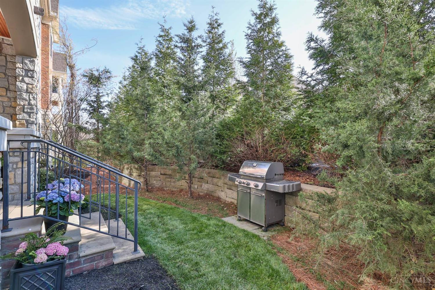 9506 Park Manor Boulevard 104