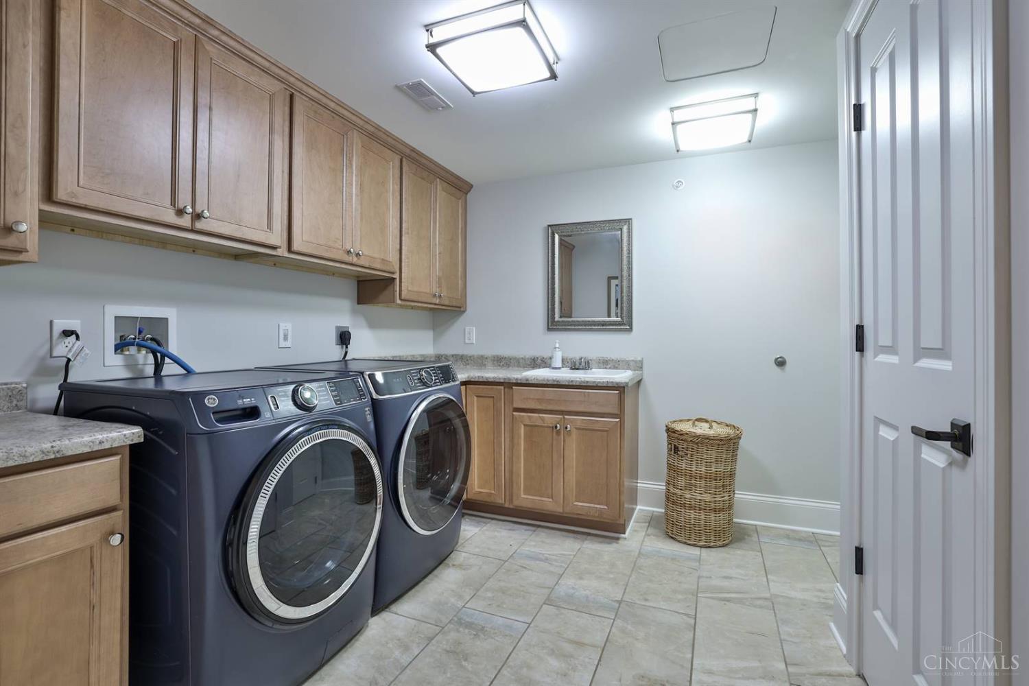 9506 Park Manor Boulevard 104