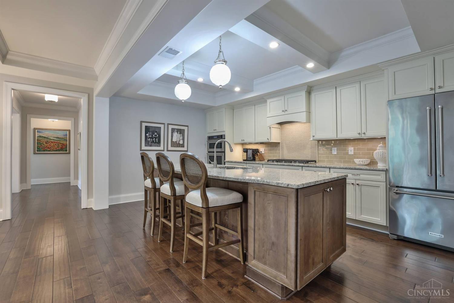 9506 Park Manor Boulevard 104