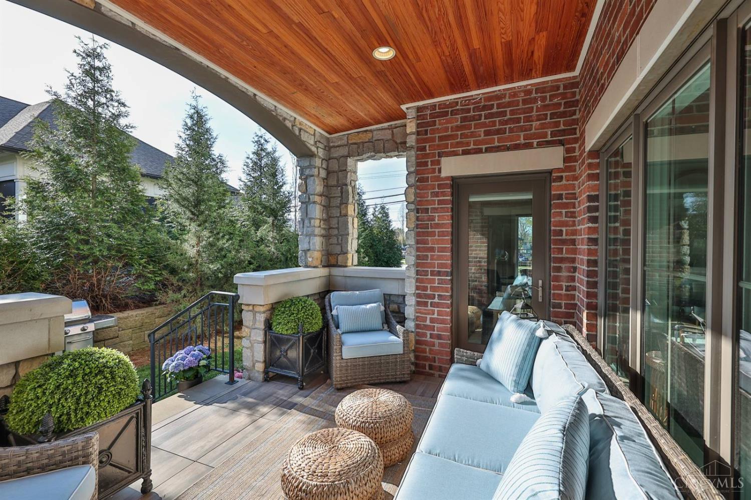 9506 Park Manor Boulevard 104