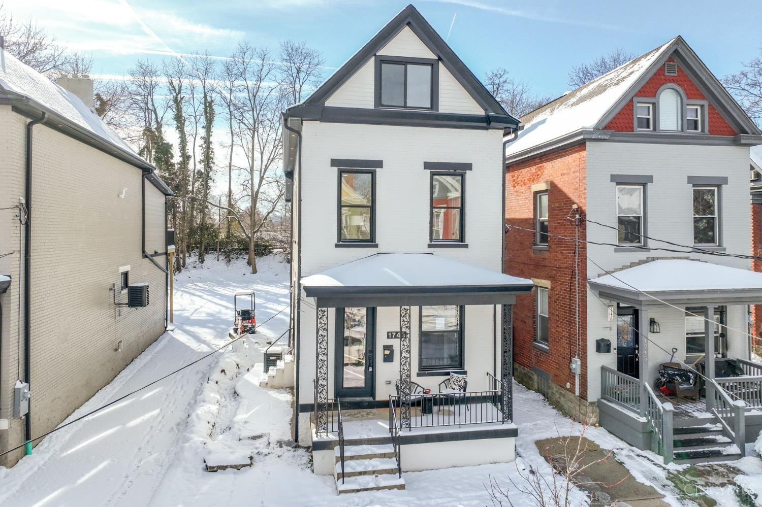 1743 Hanfield Street