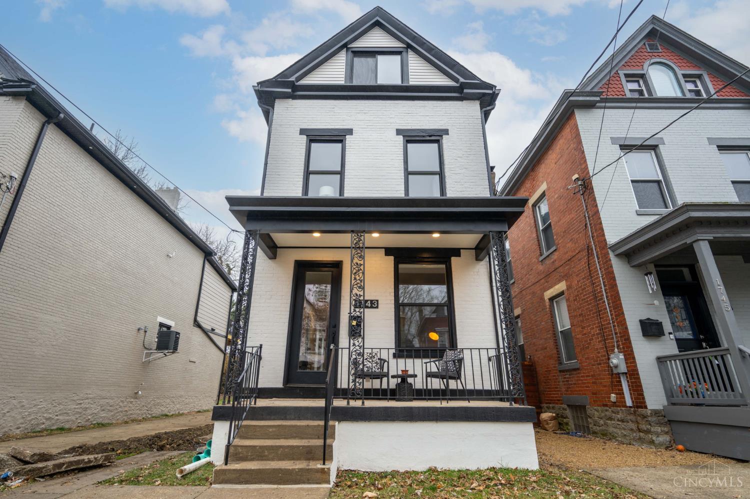 1743 Hanfield Street