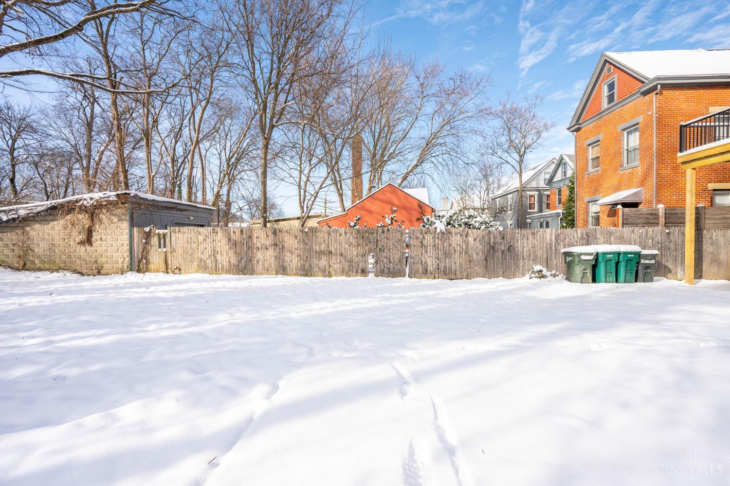 1743 Hanfield Street