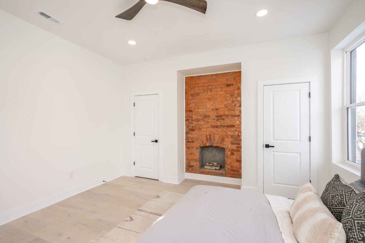 1743 Hanfield Street