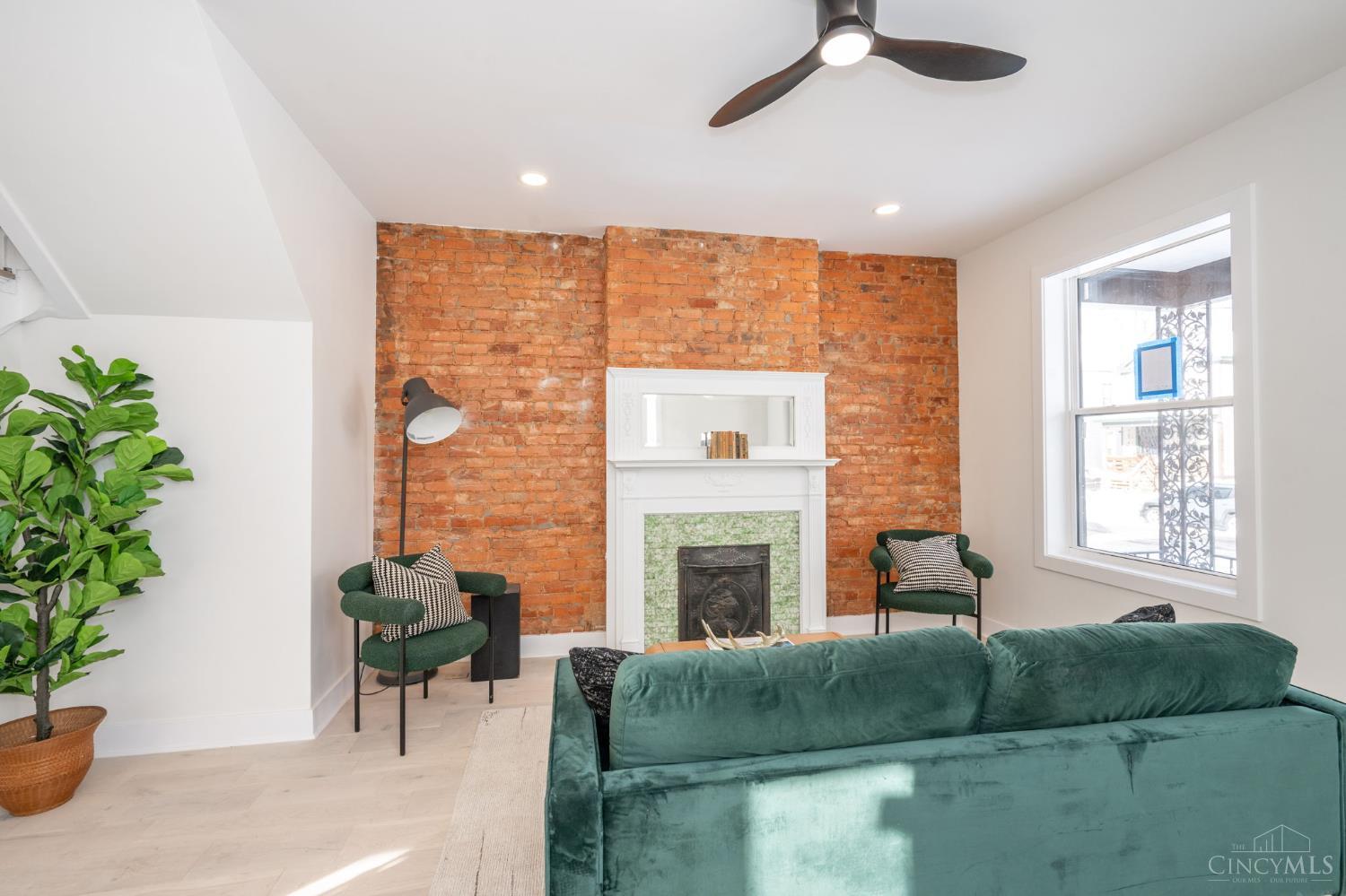 1743 Hanfield Street