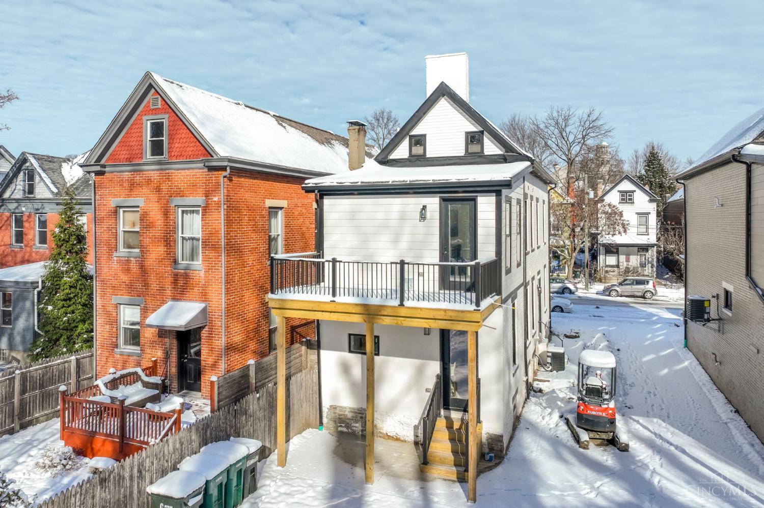 1743 Hanfield Street