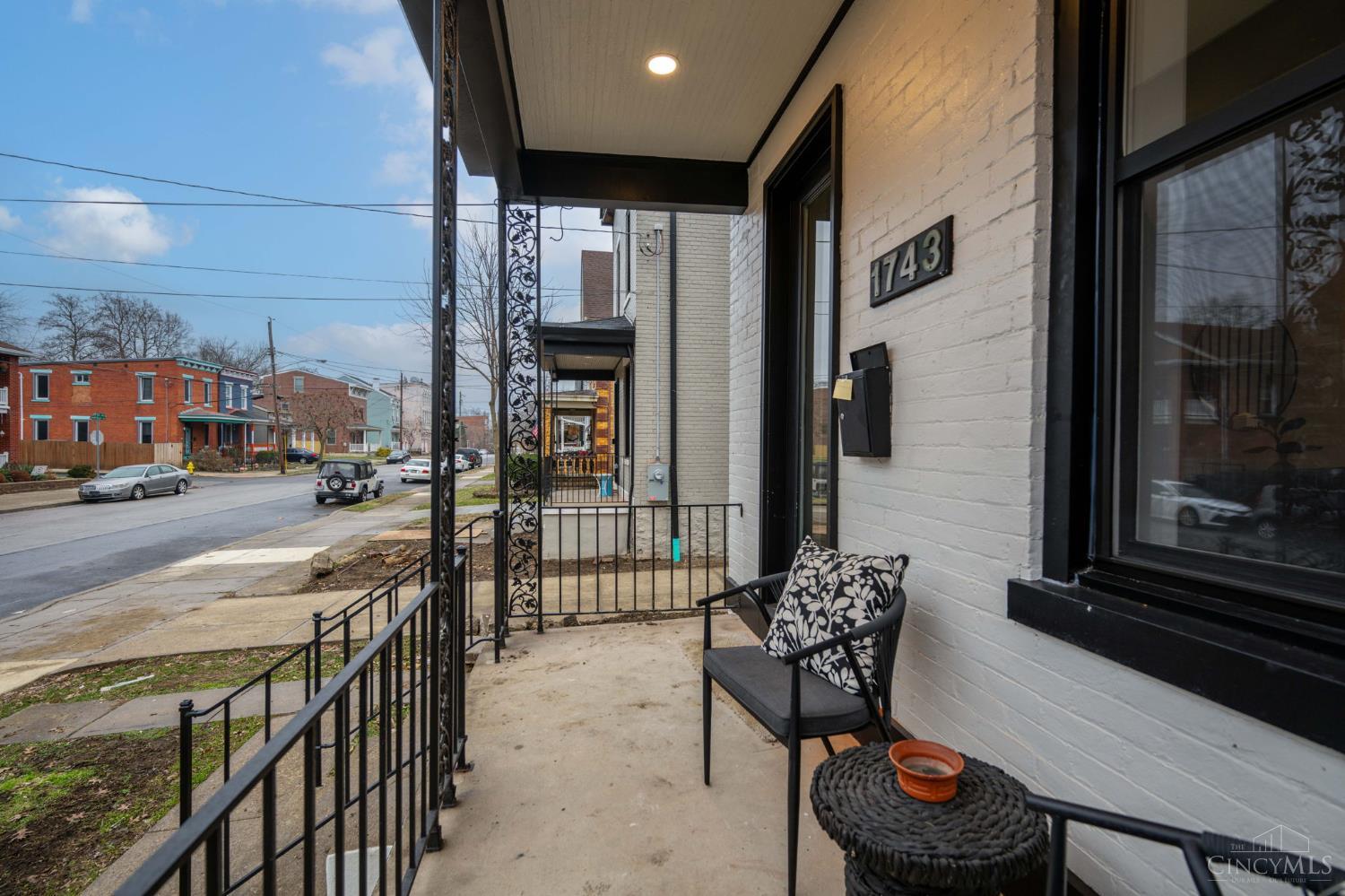 1743 Hanfield Street