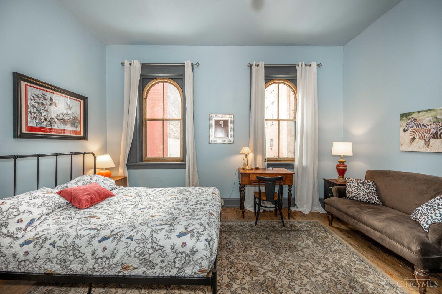 104 W Clifton Avenue