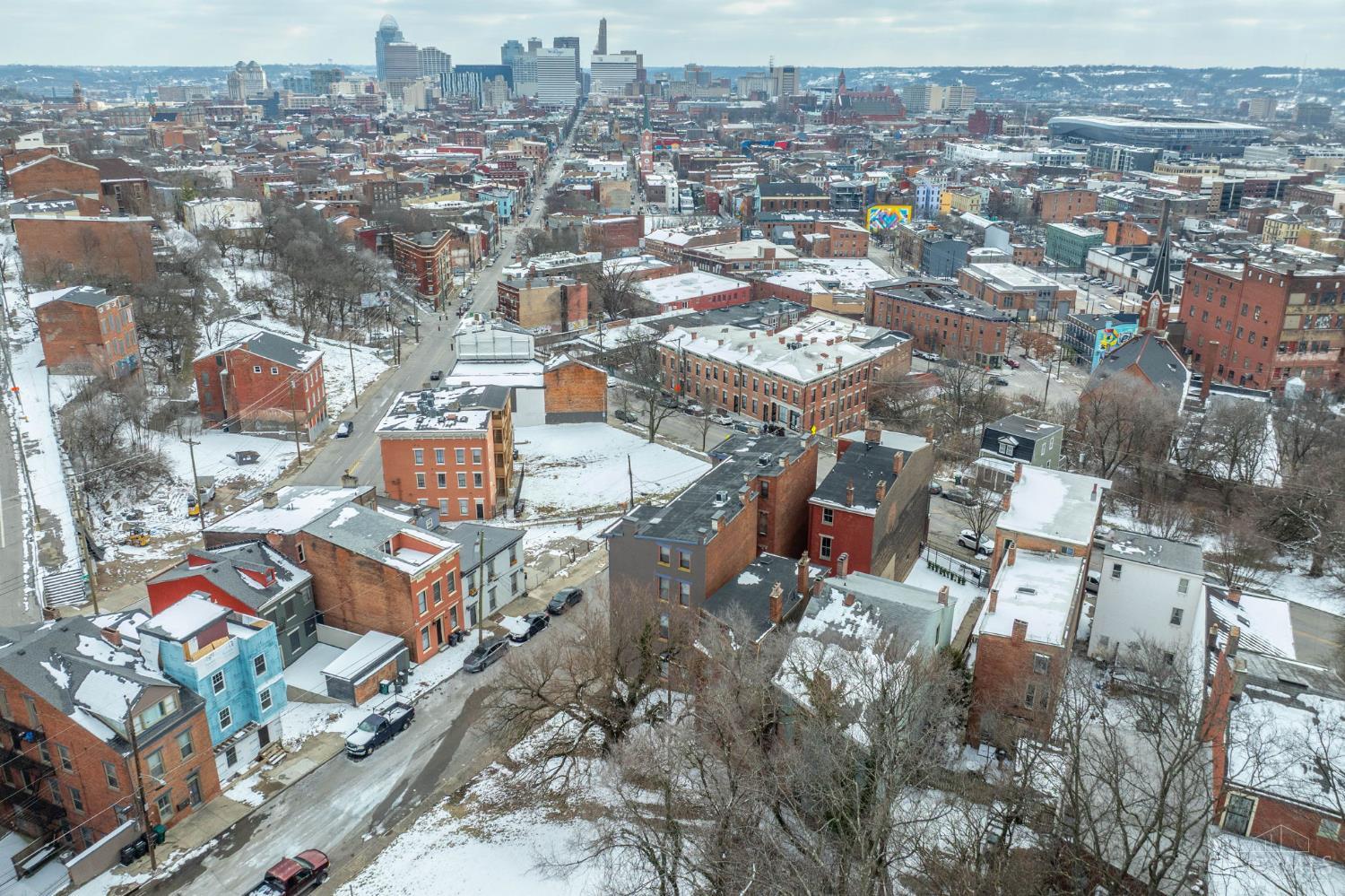 104 W Clifton Avenue