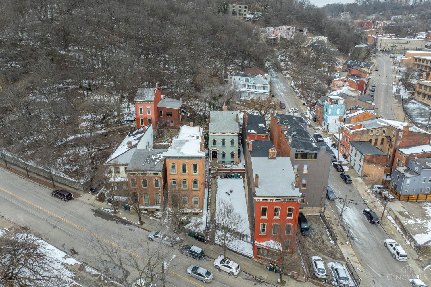 104 W Clifton Avenue