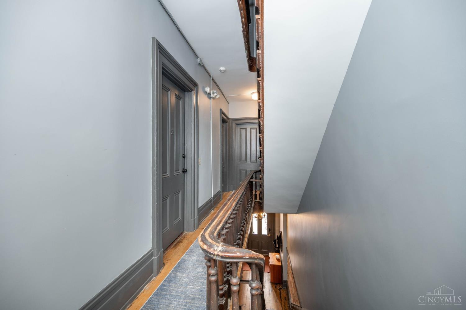 104 W Clifton Avenue