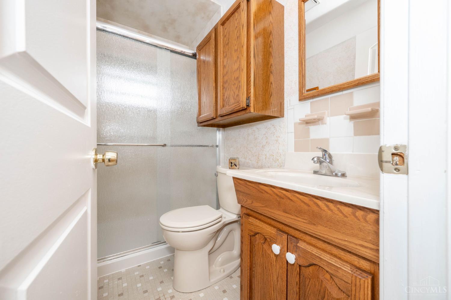 5679 Hollowview Court