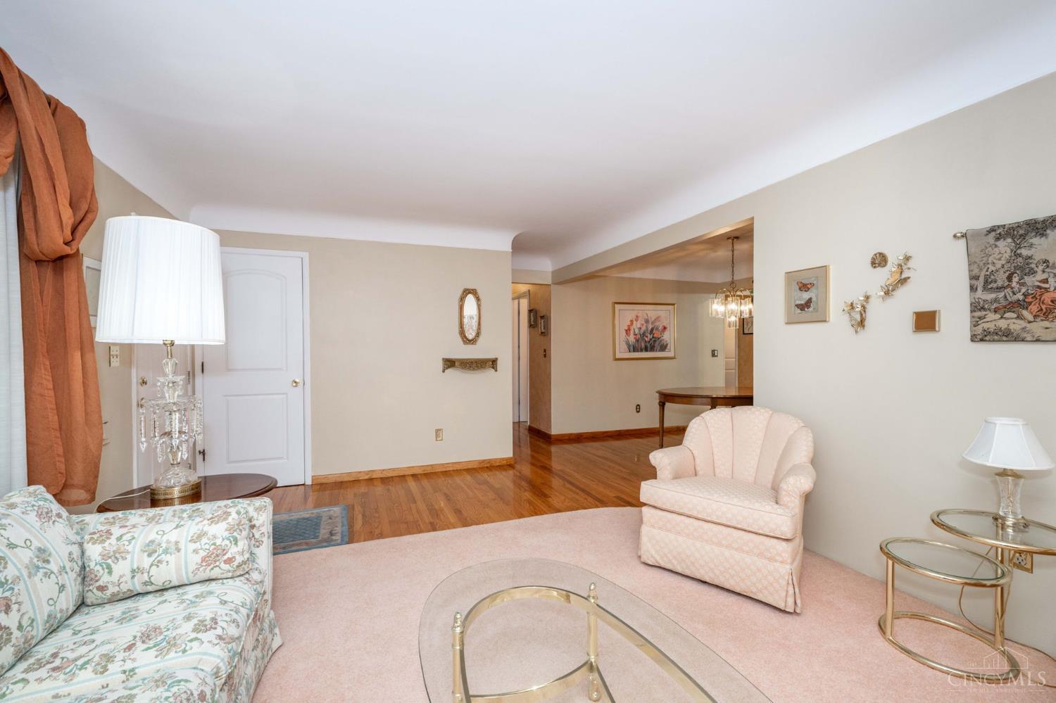 5679 Hollowview Court
