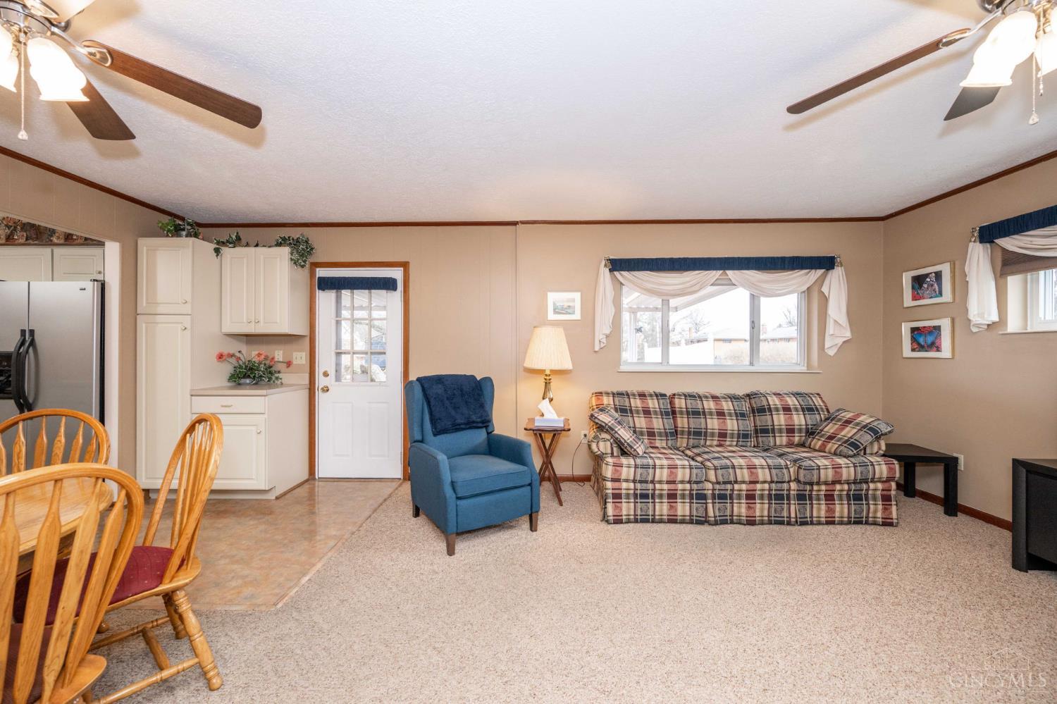 5679 Hollowview Court