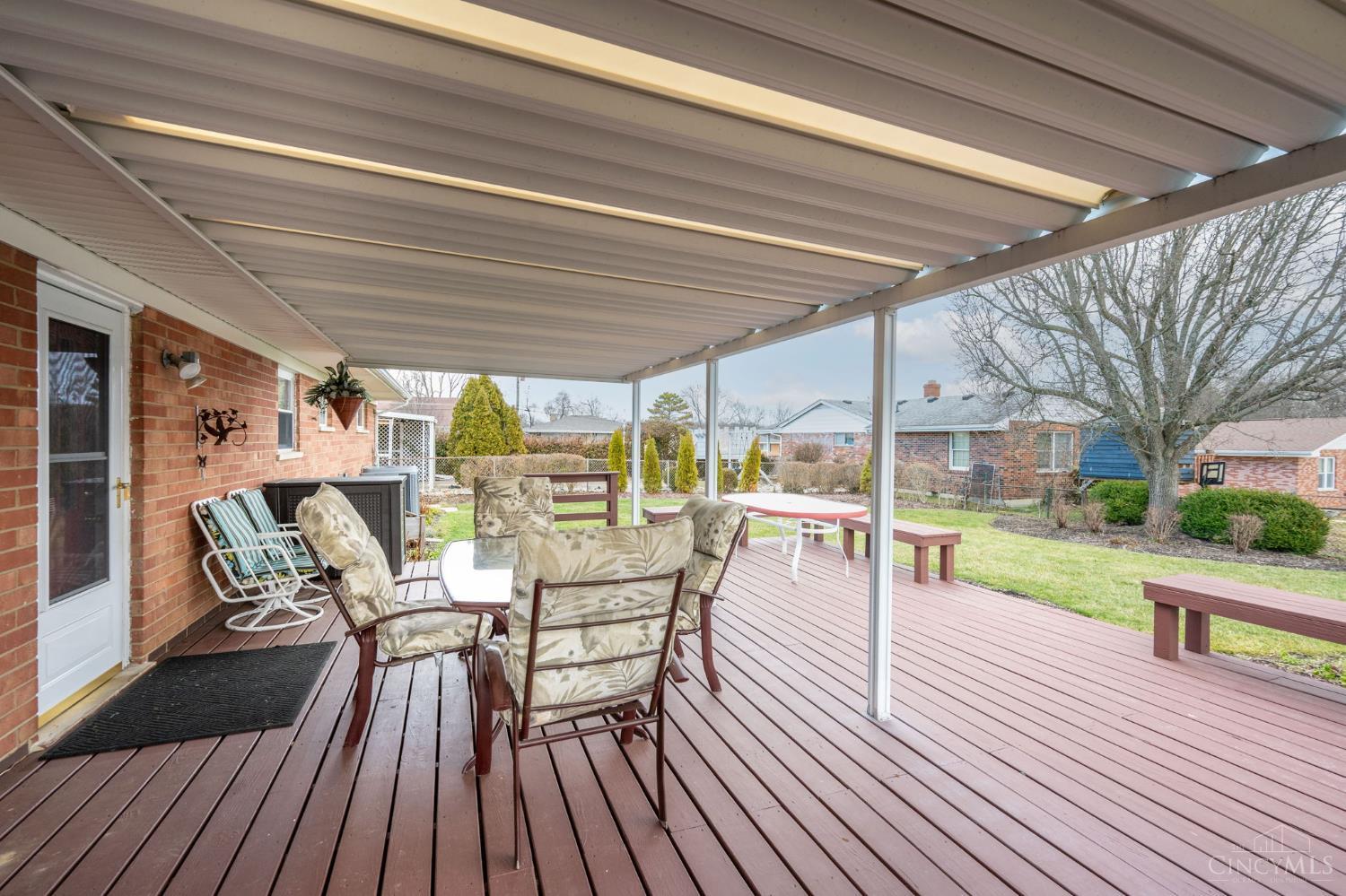 5679 Hollowview Court