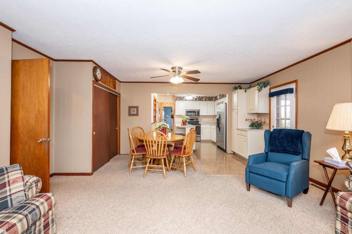 5679 Hollowview Court