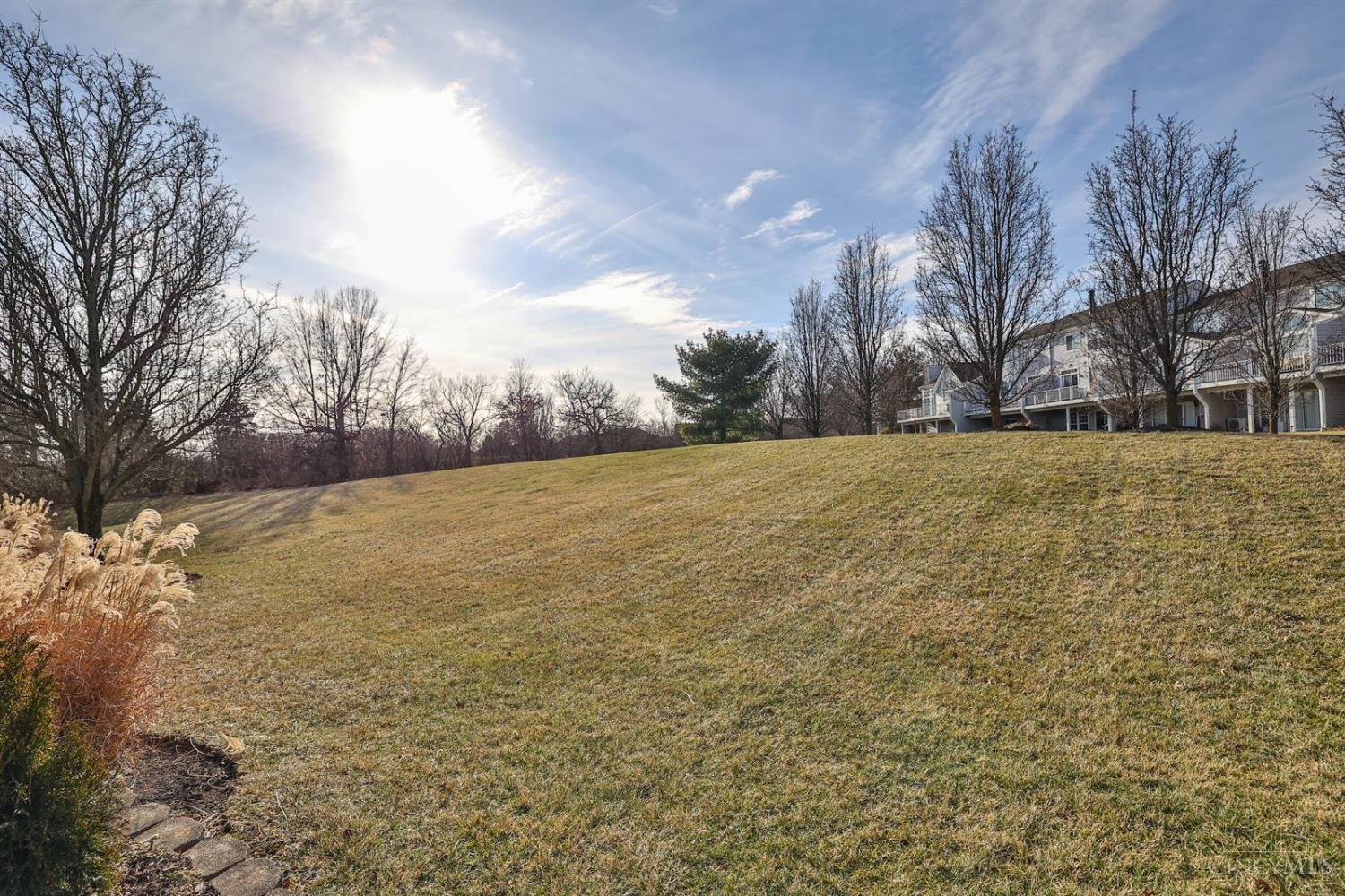6725 Ridgefield Court