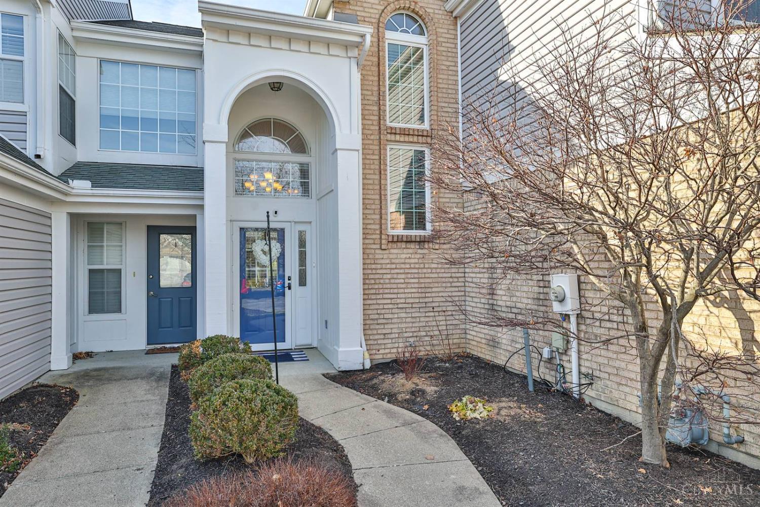 6725 Ridgefield Court