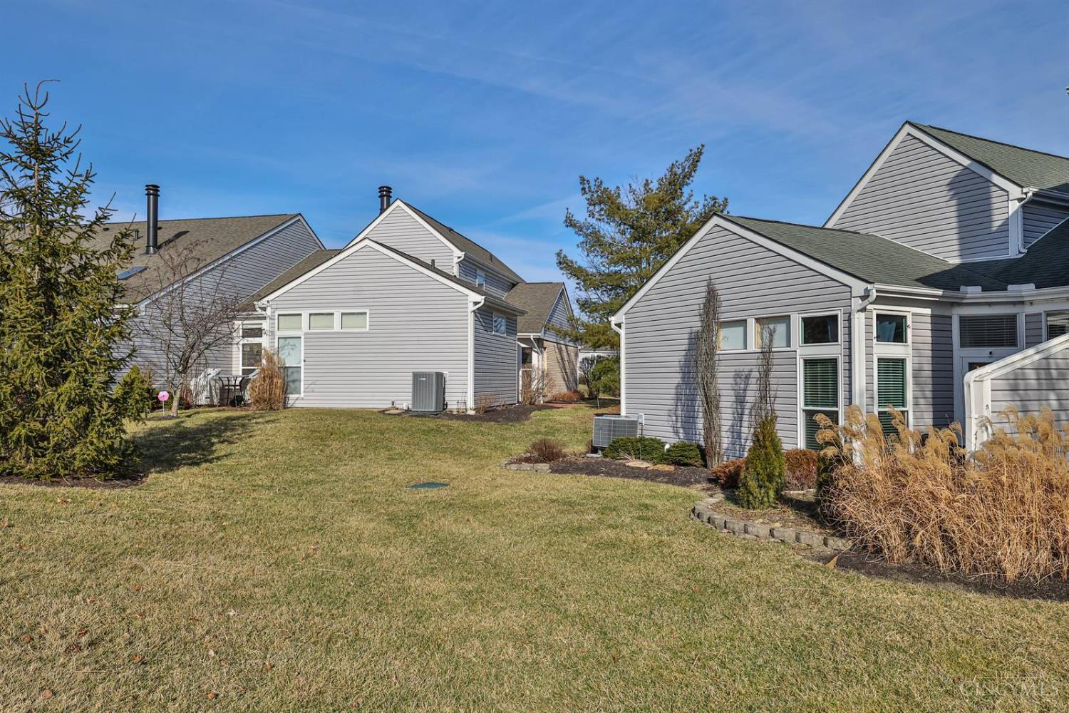 6725 Ridgefield Court