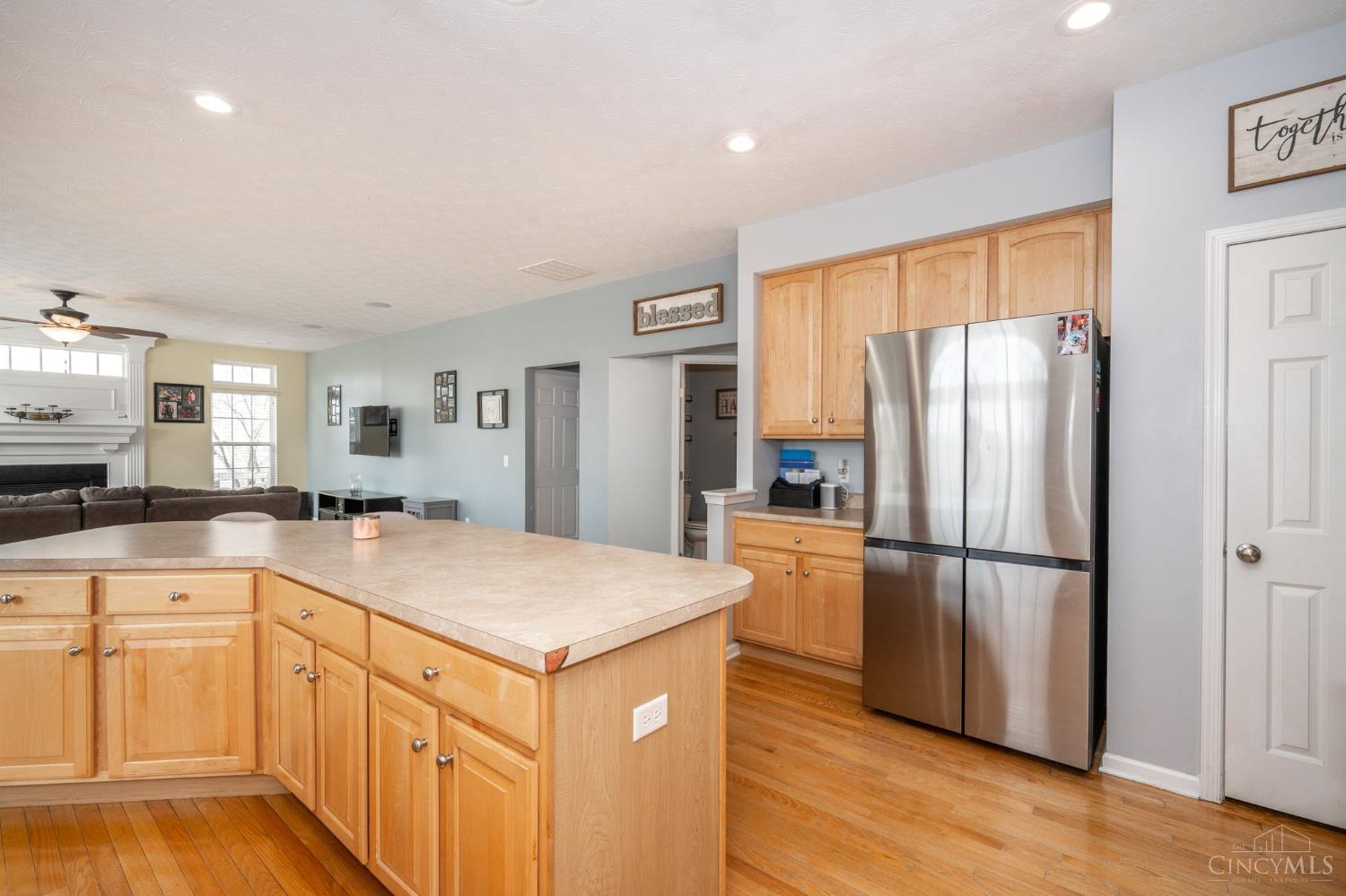 5496 Gwendolyn Ridge