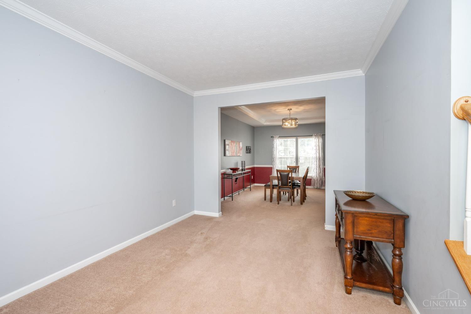 5496 Gwendolyn Ridge