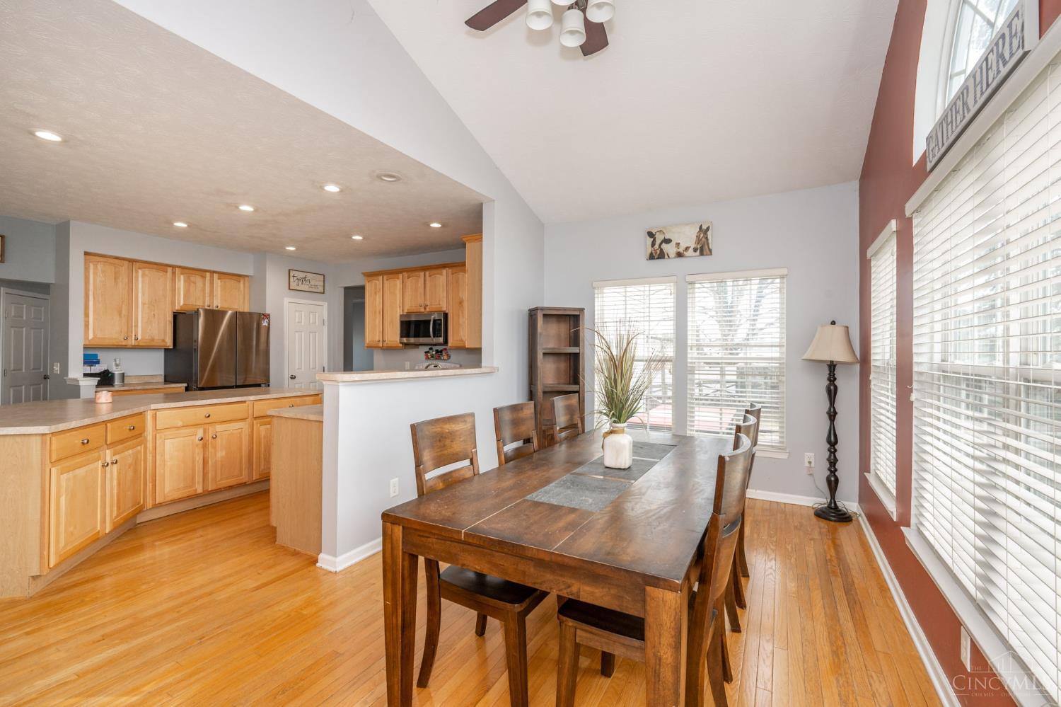 5496 Gwendolyn Ridge