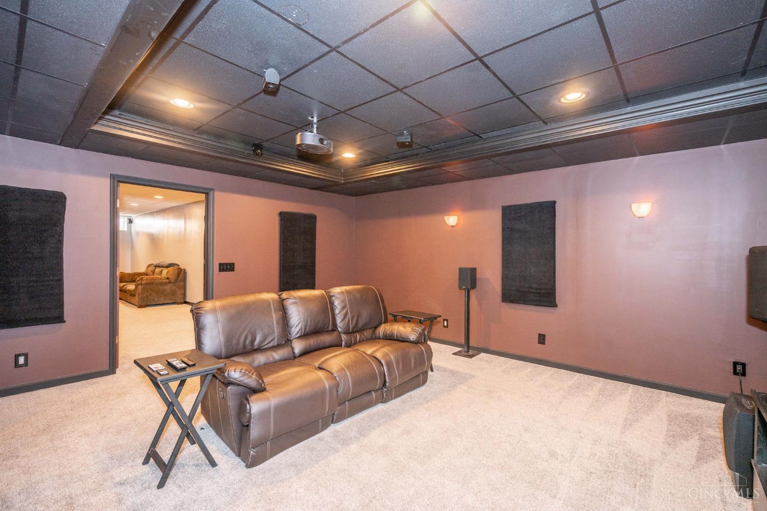 5496 Gwendolyn Ridge