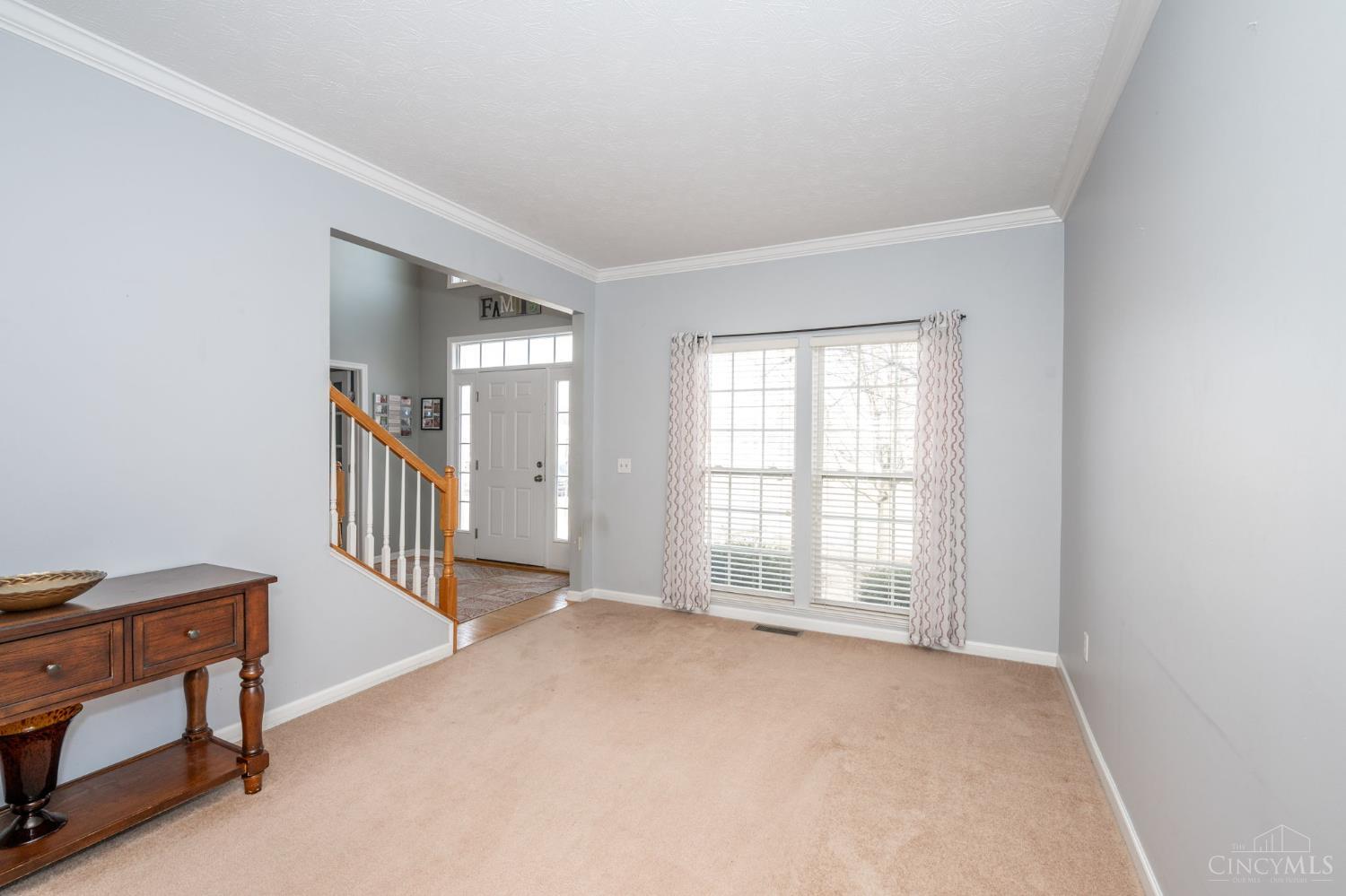 5496 Gwendolyn Ridge