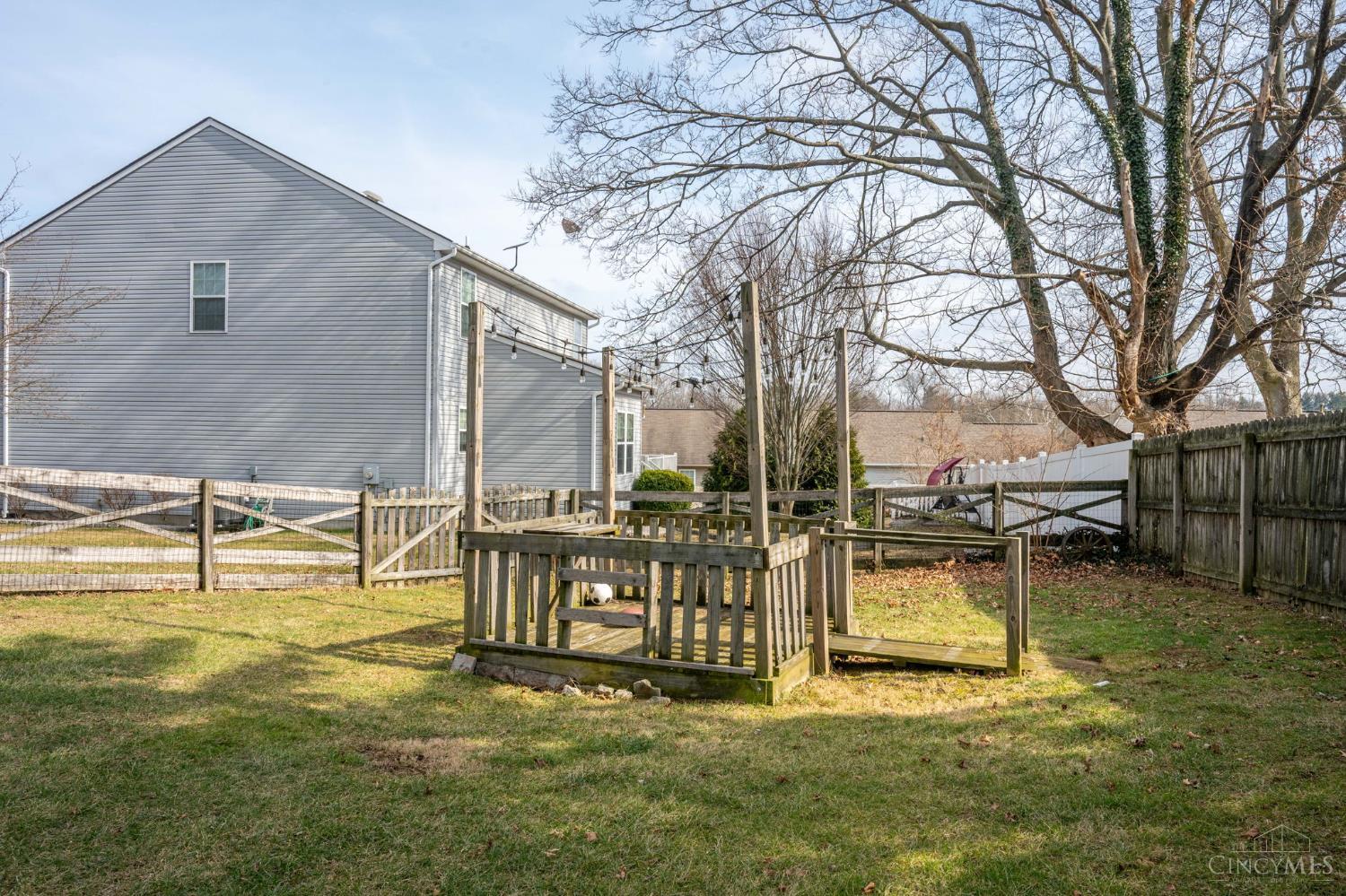 5496 Gwendolyn Ridge