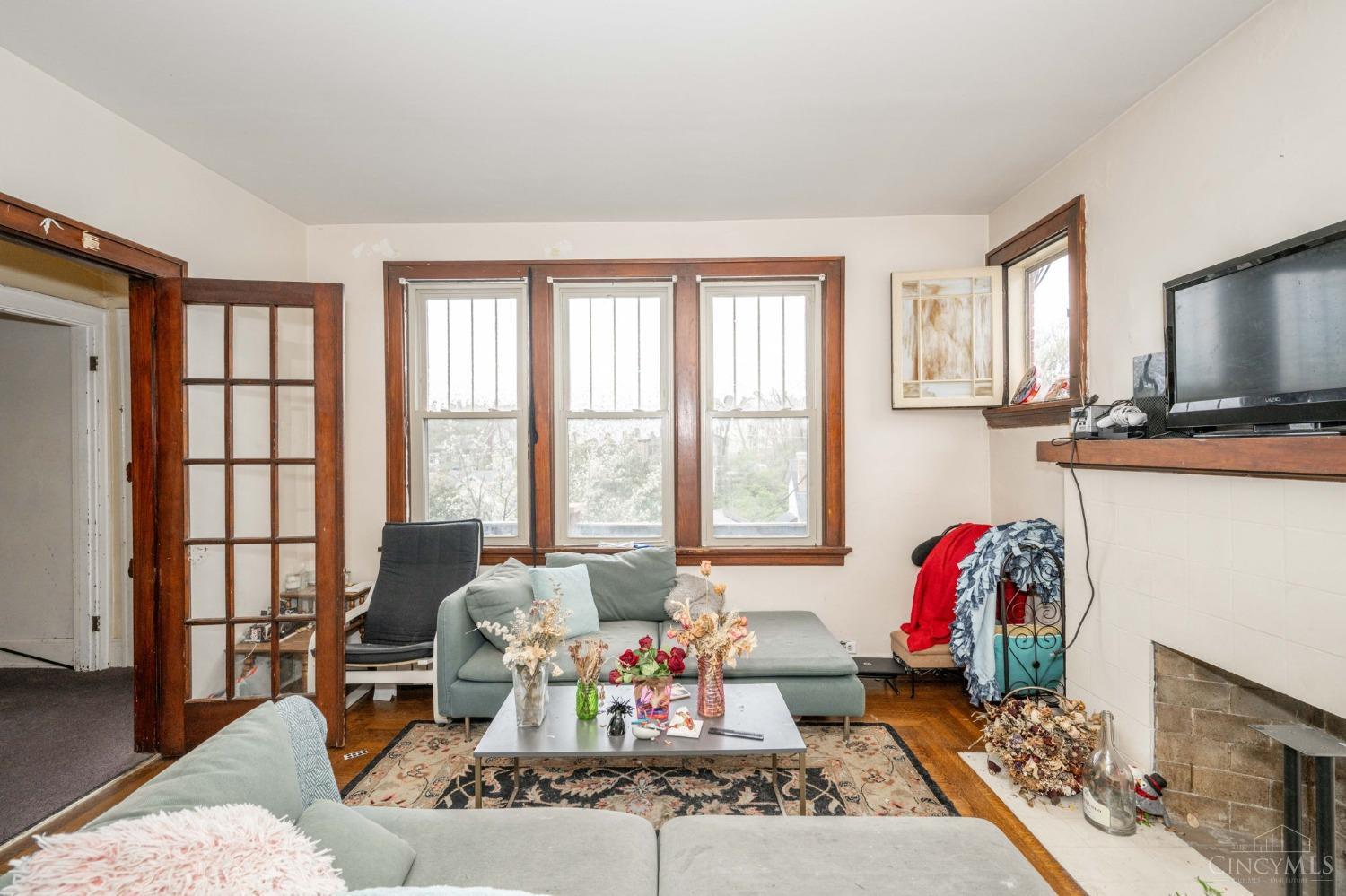 4526 Clearview Avenue