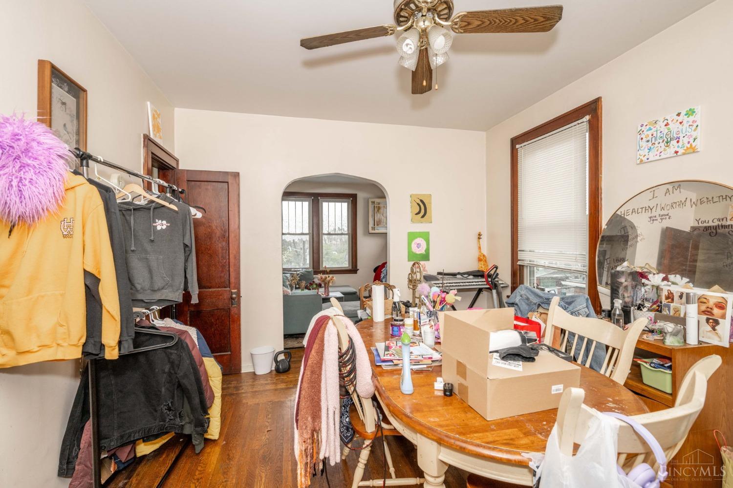 4526 Clearview Avenue