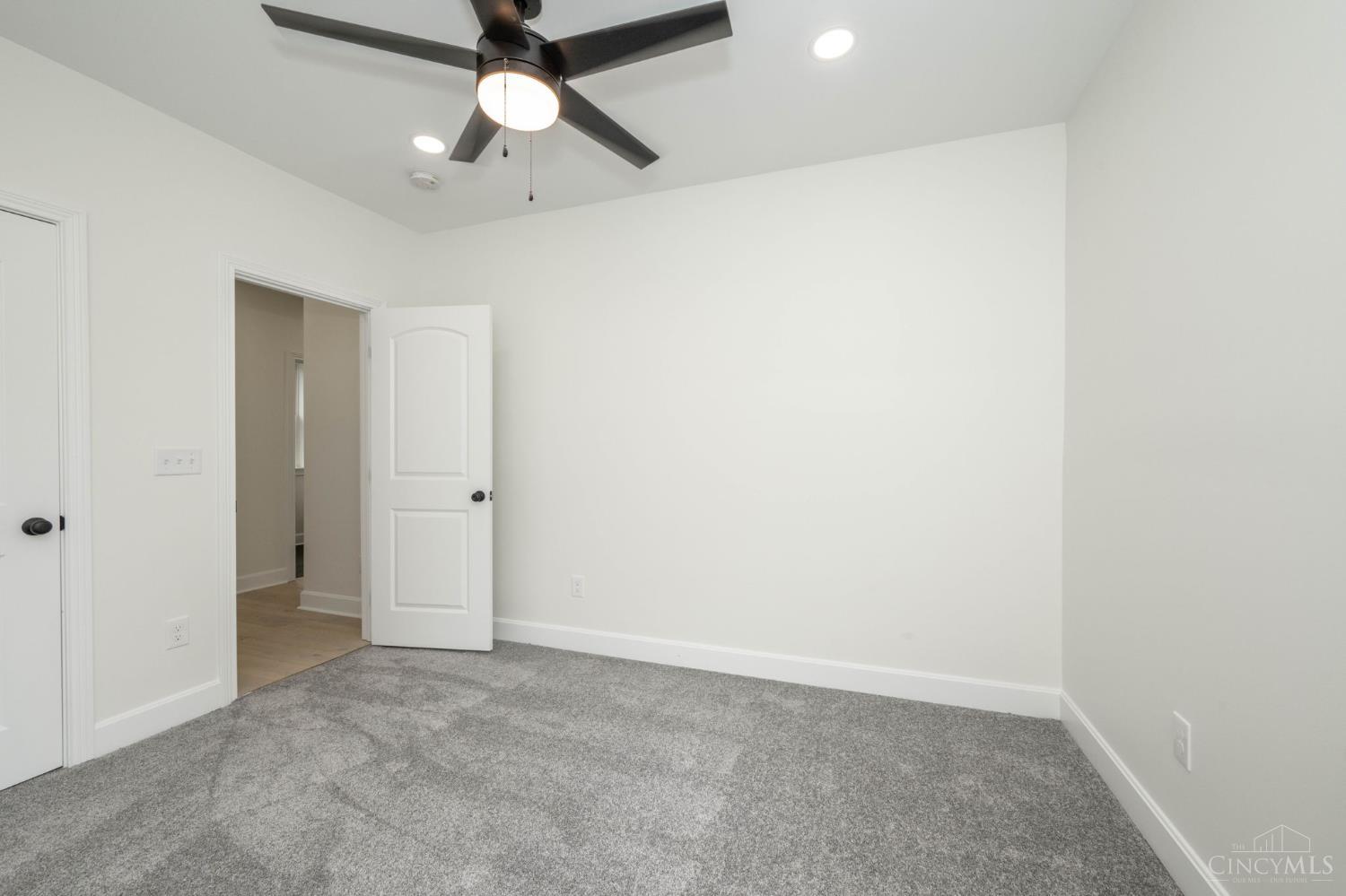 817 Hawthorne Avenue A