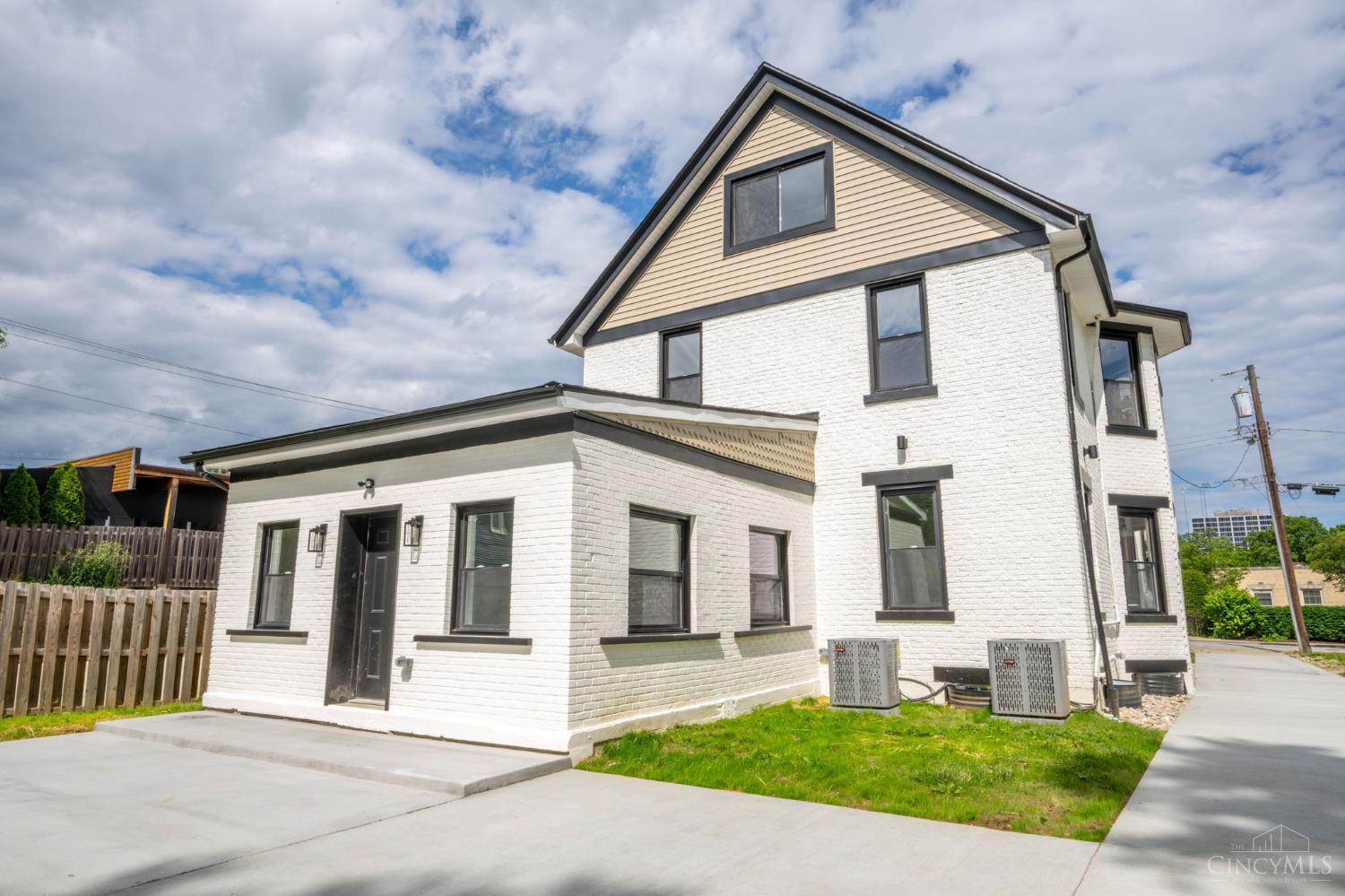 817 Hawthorne Avenue A