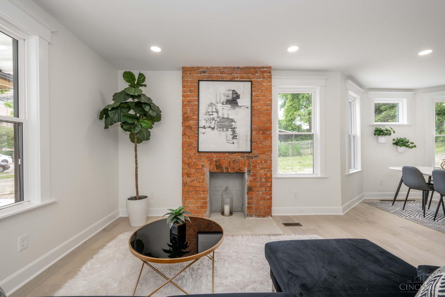 817 Hawthorne Avenue A