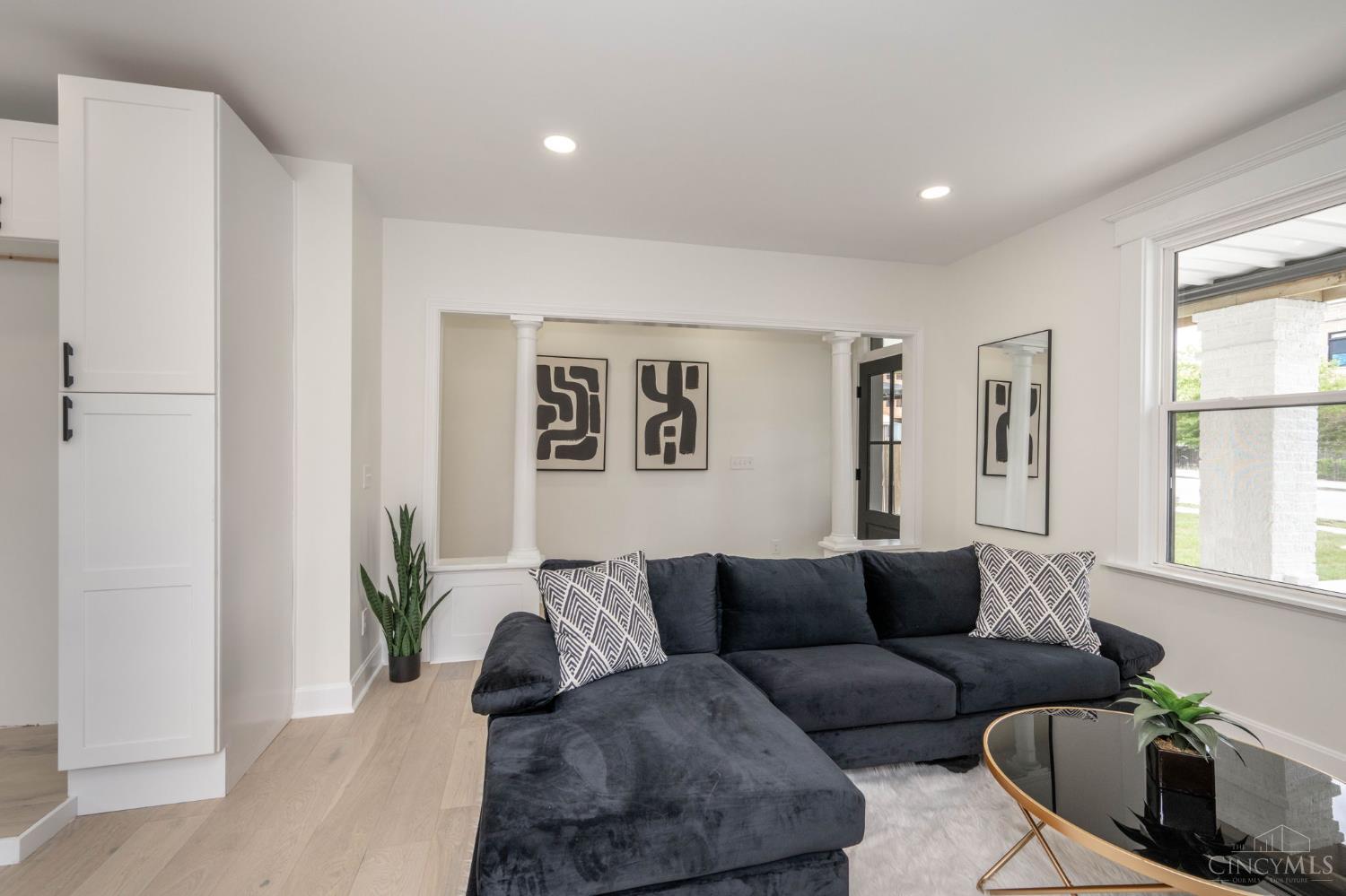 817 Hawthorne Avenue A