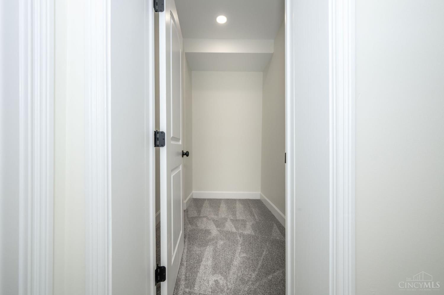 817 Hawthorne Avenue A