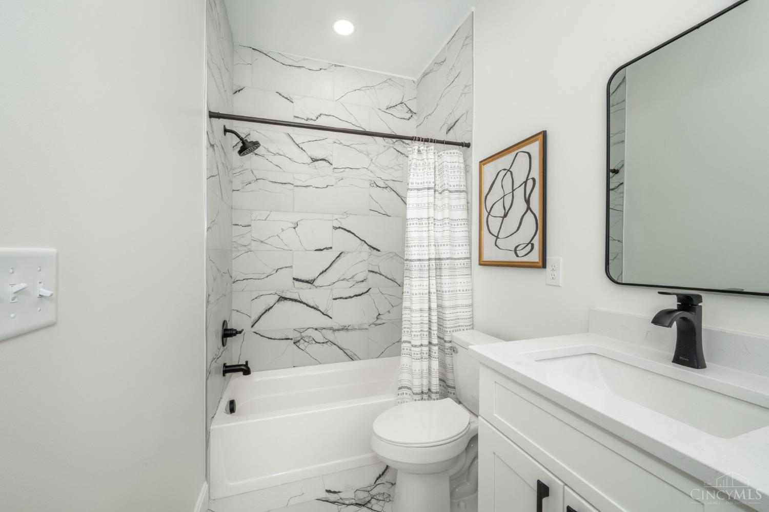 817 Hawthorne Avenue A