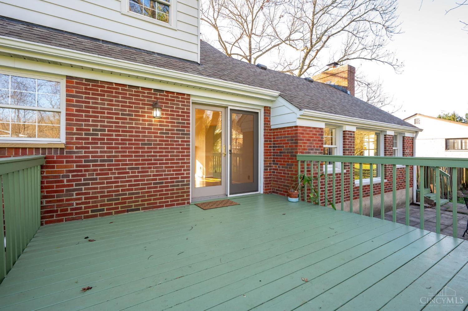 111 Wrenwood Lane