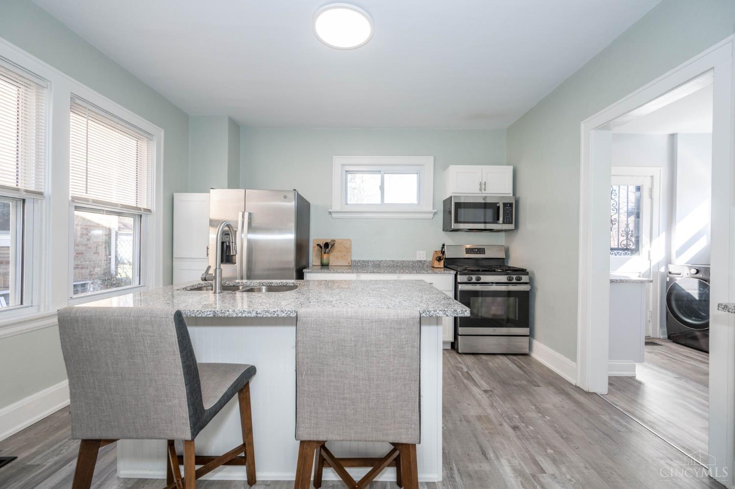 1958 Catalina Avenue