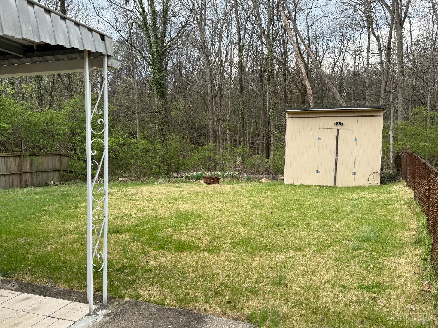 3041 Westknolls Lane