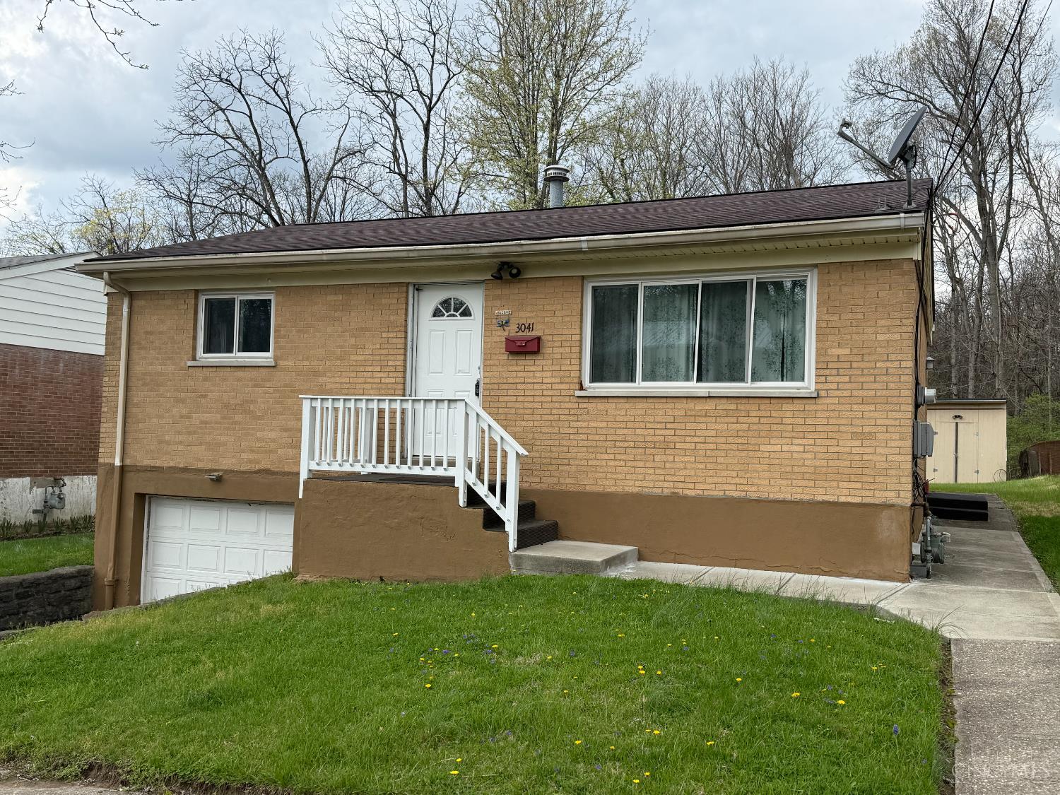 3041 Westknolls Lane