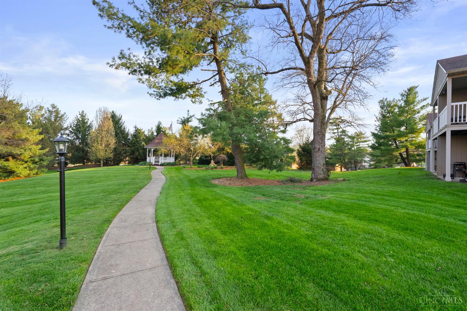 8851 Carrousel Park Circle 6