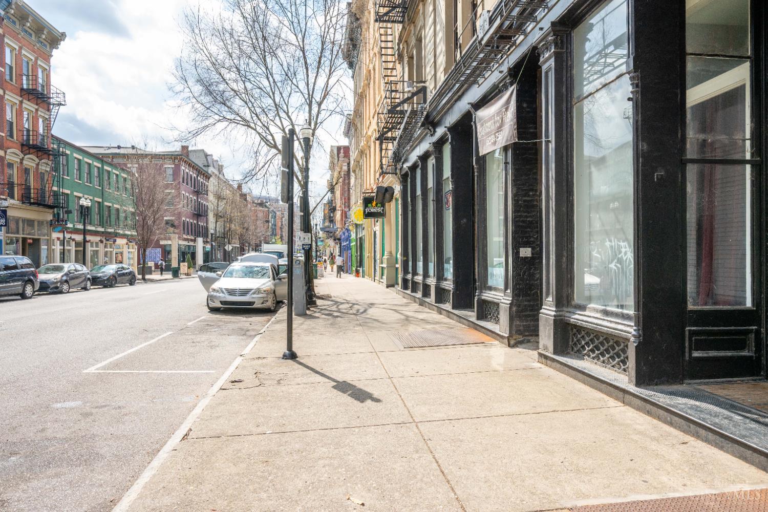 1345 Main Street Unit: 11