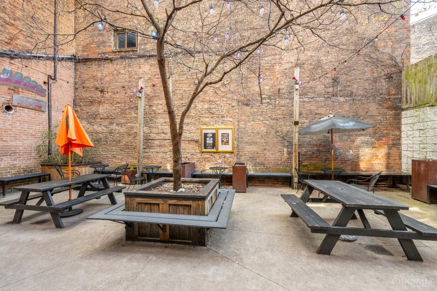 1345 Main Street Unit: 11