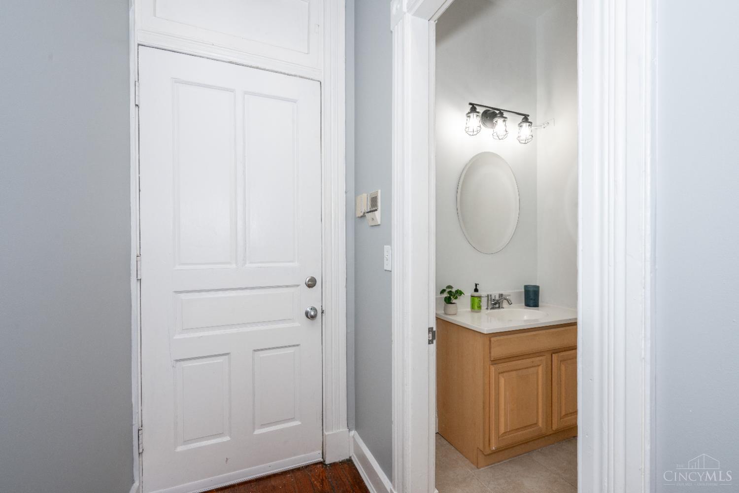 1345 Main Street Unit: 11